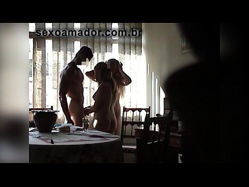 ❤️ Tình dục bạn bè mời một người đàn ông khổng lồ và một ba người với anh ta ❤️  Sex video  tại chúng tôi  ❌